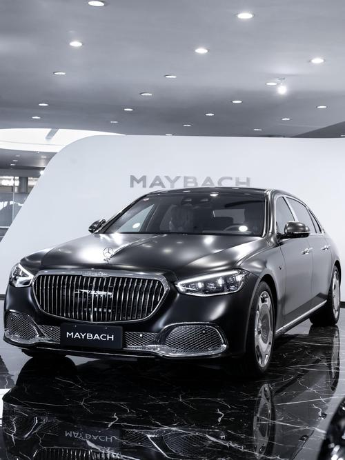 重庆134岚图汽车的售后服务让用户无忧出行，迈巴赫未来的豪华车趋势